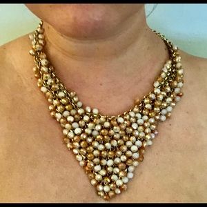 V Shaped crystal necklace🍂🍁